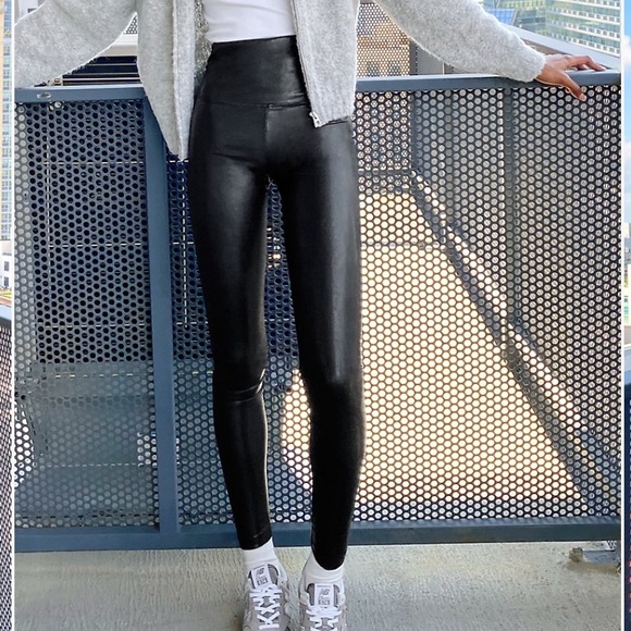 Aritzia Wilfred faux leather leggings Daria XS - Picture 2 of 10